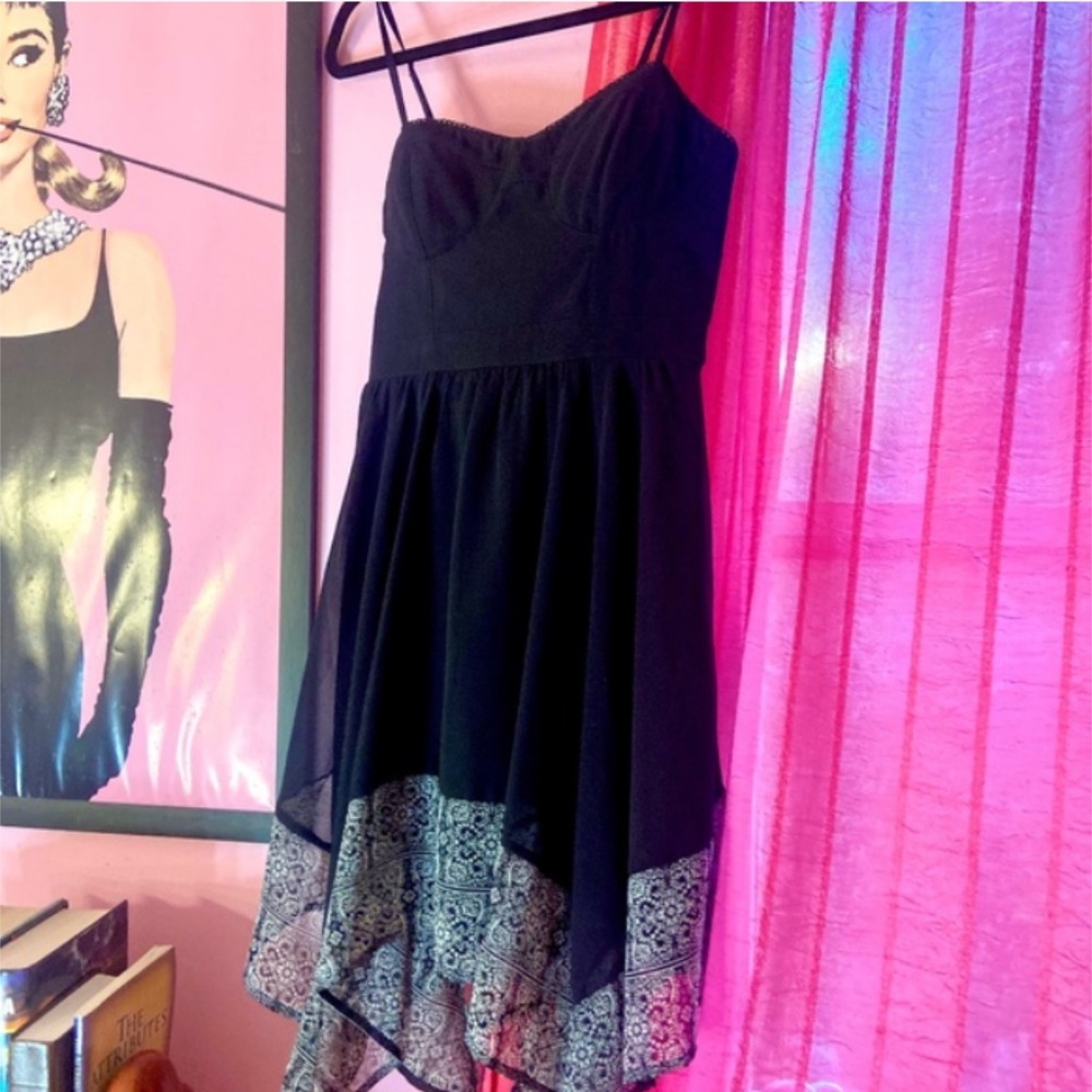 Y2k Vintage American Eagle Handkerchief Dress Paisley Asymmetrical Women’s Small